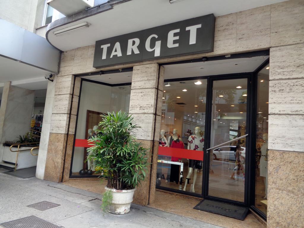Bom E Barato A 200 Metros Da - Av Copacabana 1032 Ap 705 Apartamento Rio de Janeiro