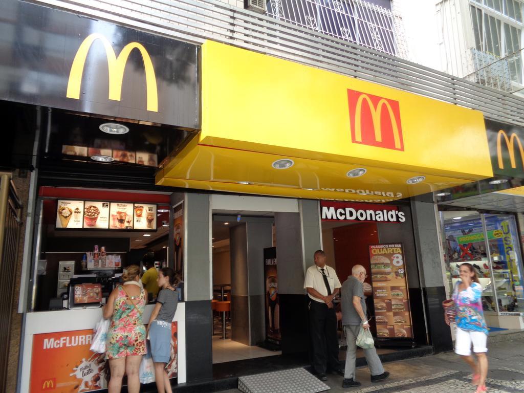 Apartamento Bom E Barato A 200 Metros Da - Av Copacabana 1032 Ap 705 Rio de Janeiro